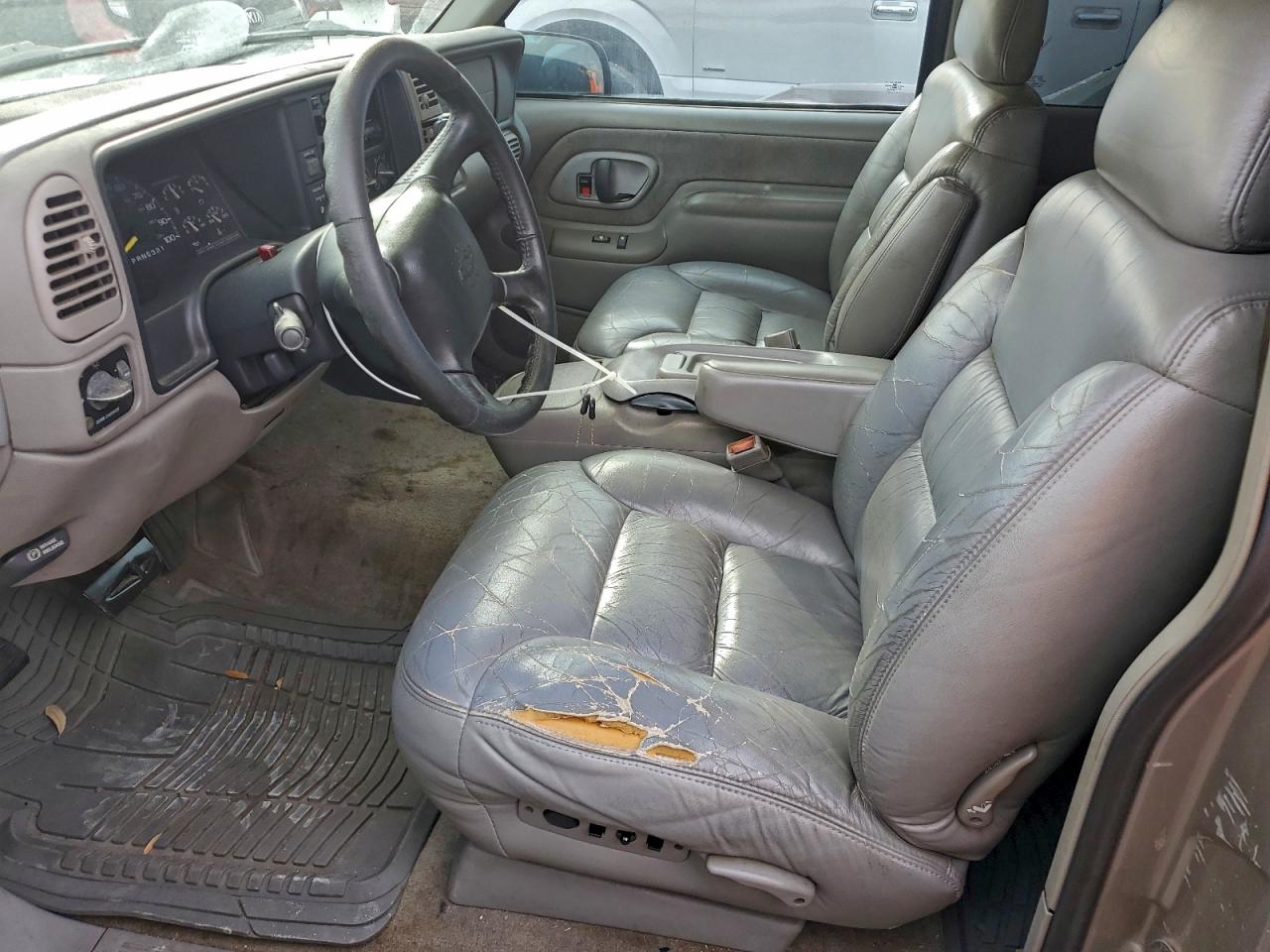 1998 CHEVROLET GMT-400 C1500 photo 7