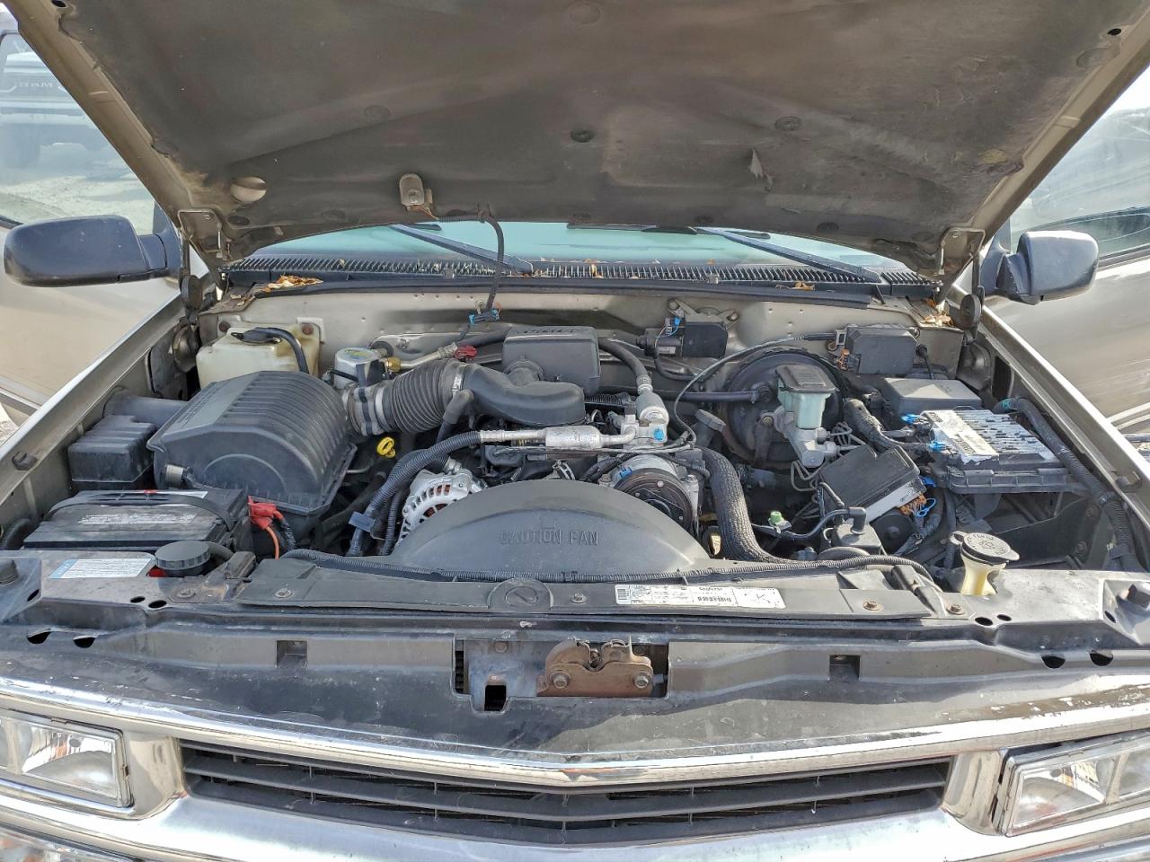 1998 CHEVROLET GMT-400 C1500 photo 11
