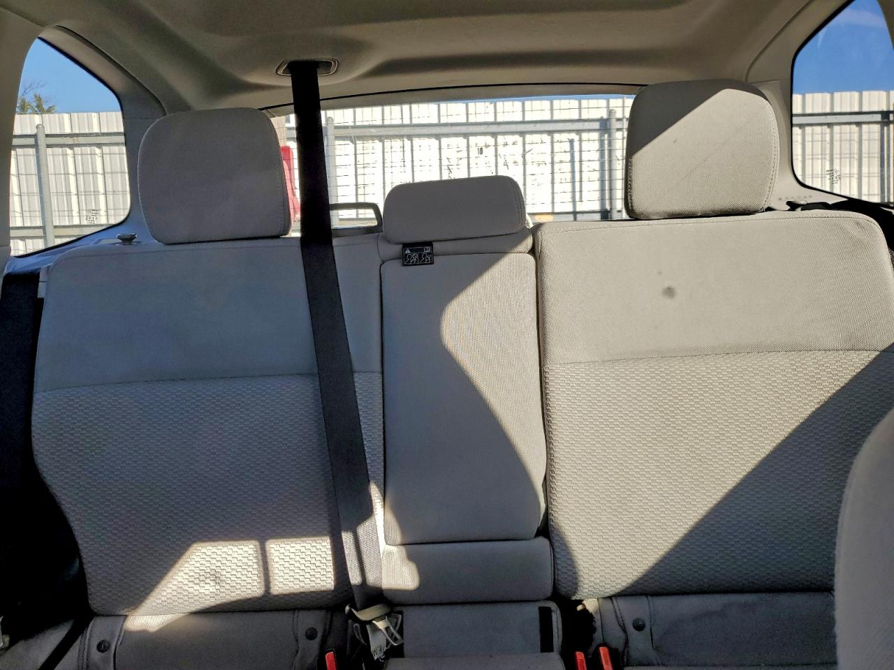 2015 SUBARU FORESTER photo 10