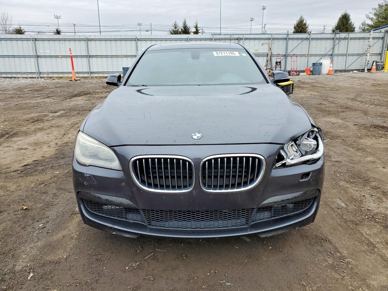 2013 BMW 750 LI photo 13