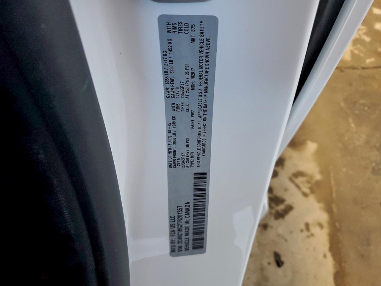 2026 CHRYSLER PACIFICA SELECT photo 13