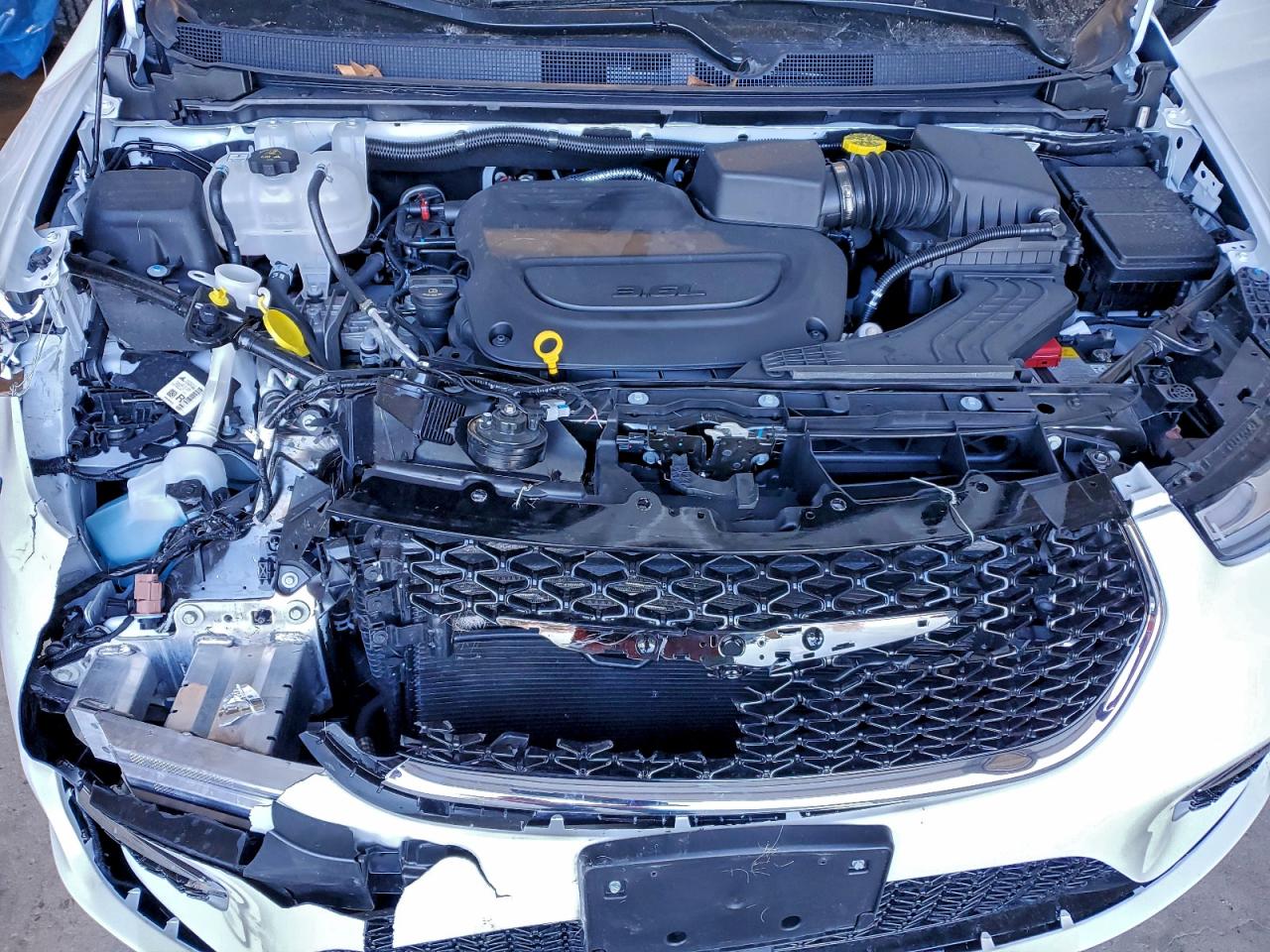 2026 CHRYSLER PACIFICA SELECT photo 12