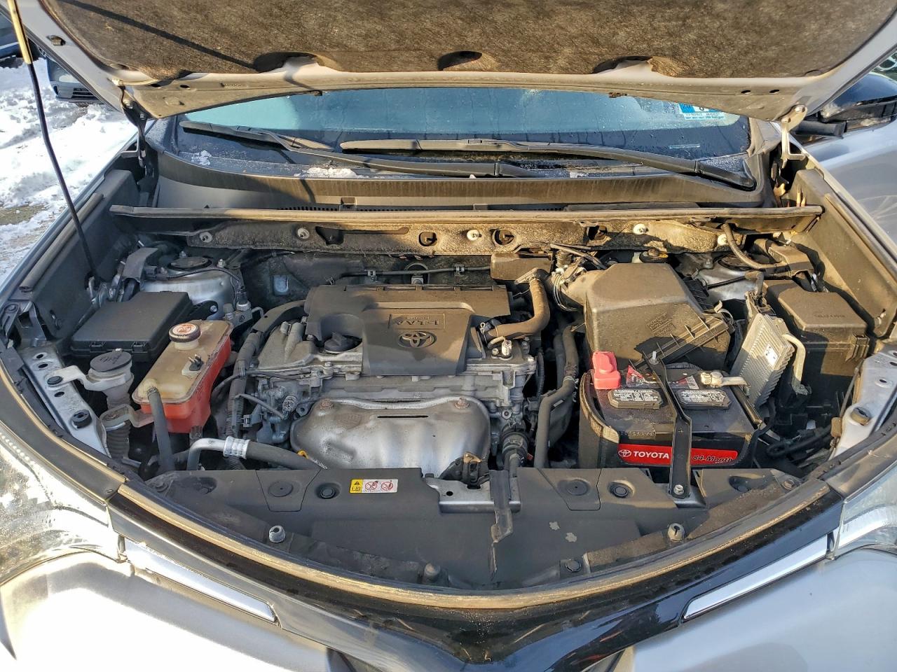2018 TOYOTA RAV4 LE photo 12