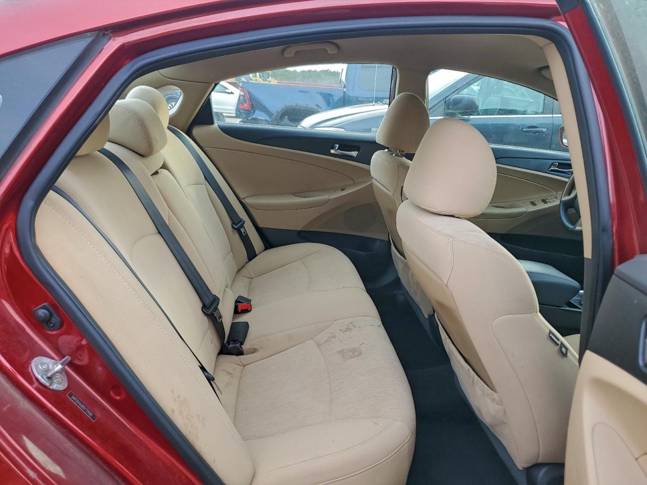 2013 HYUNDAI SONATA GLS photo 10