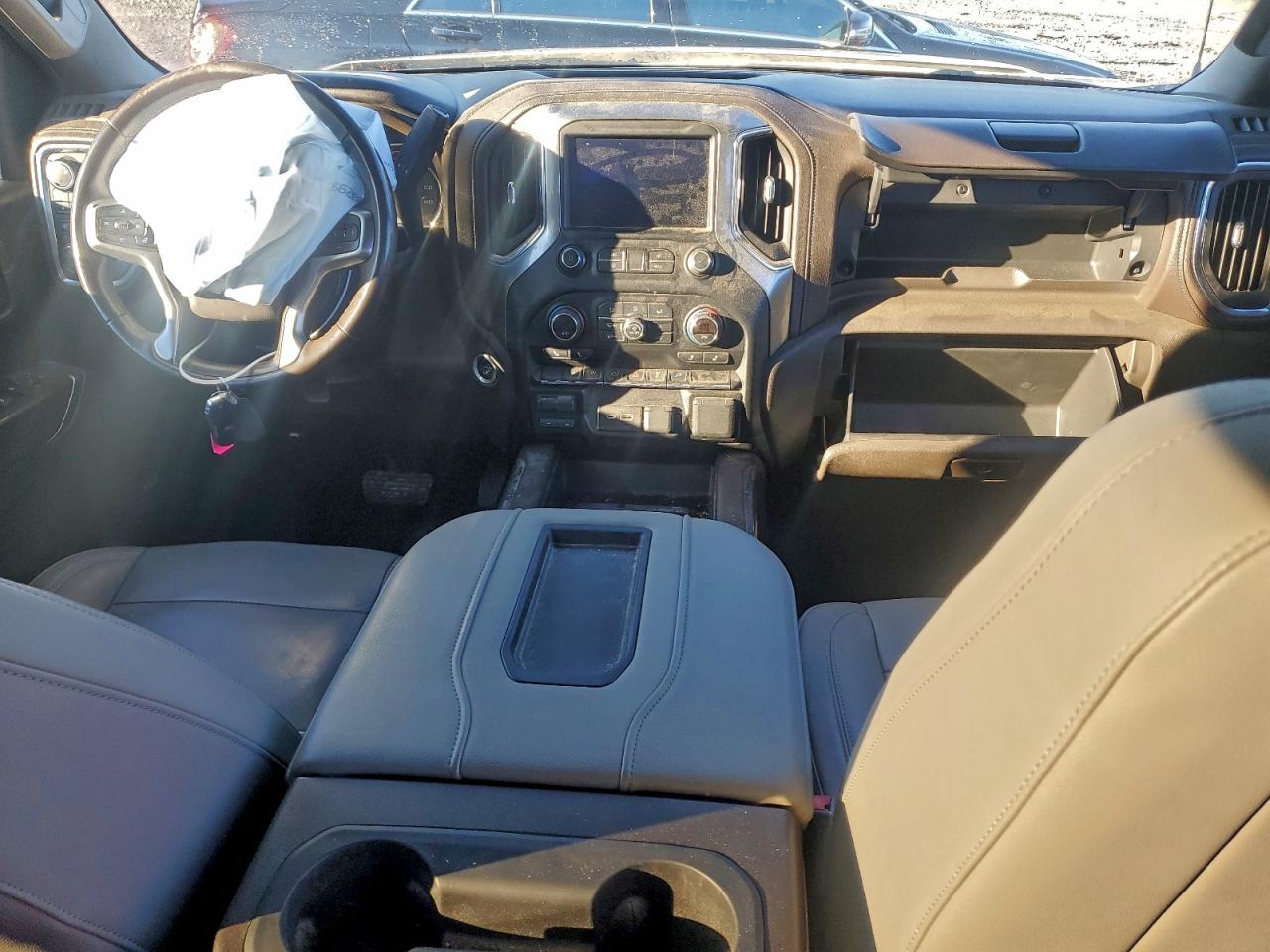2019 CHEVROLET SILVERADO K1500 RST photo 8