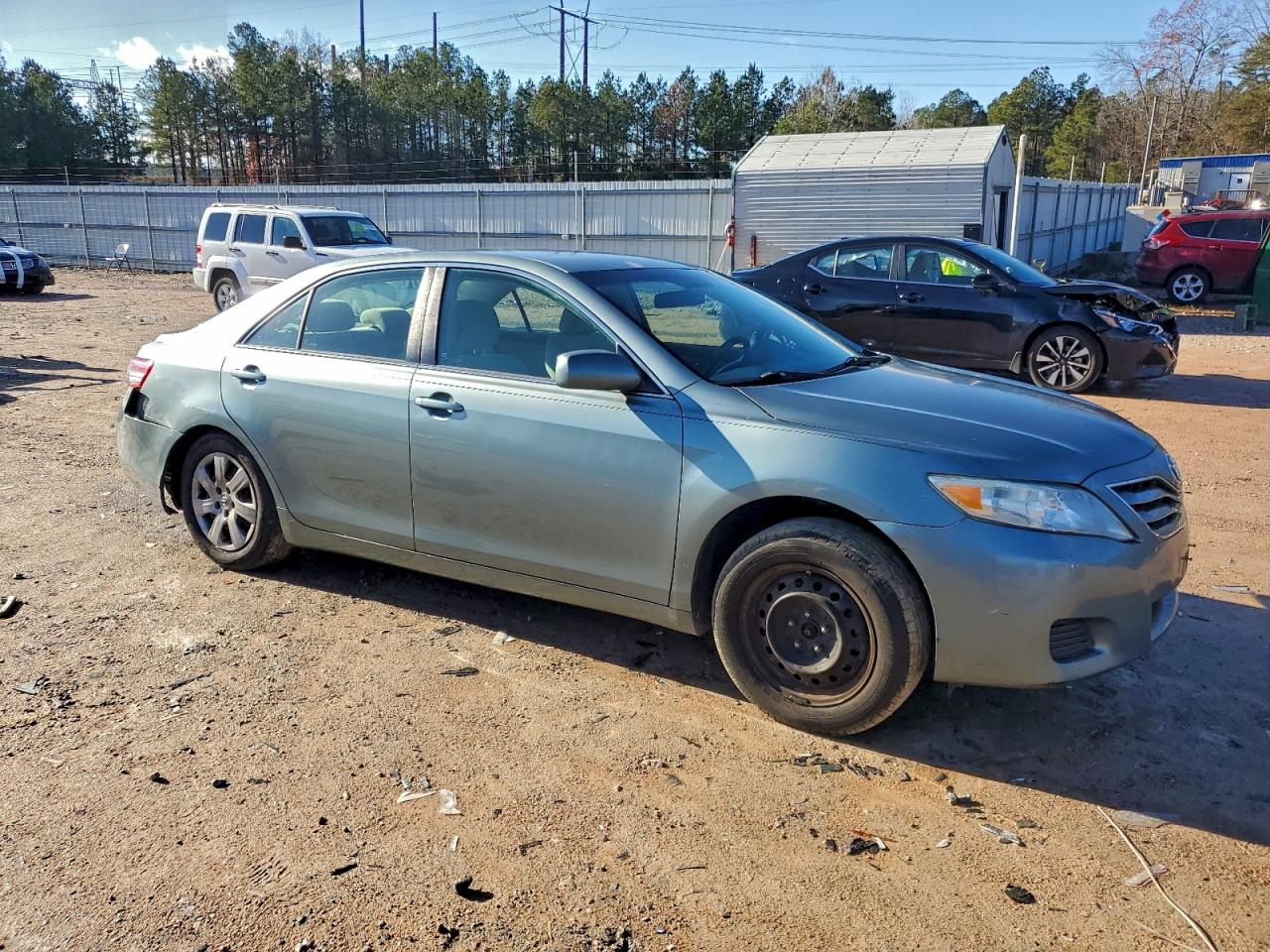 2011 TOYOTA CAMRY BASE photo 4