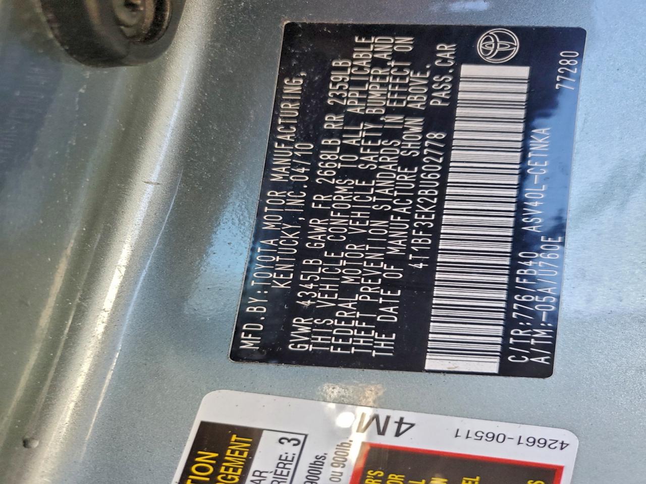 2011 TOYOTA CAMRY BASE photo 13