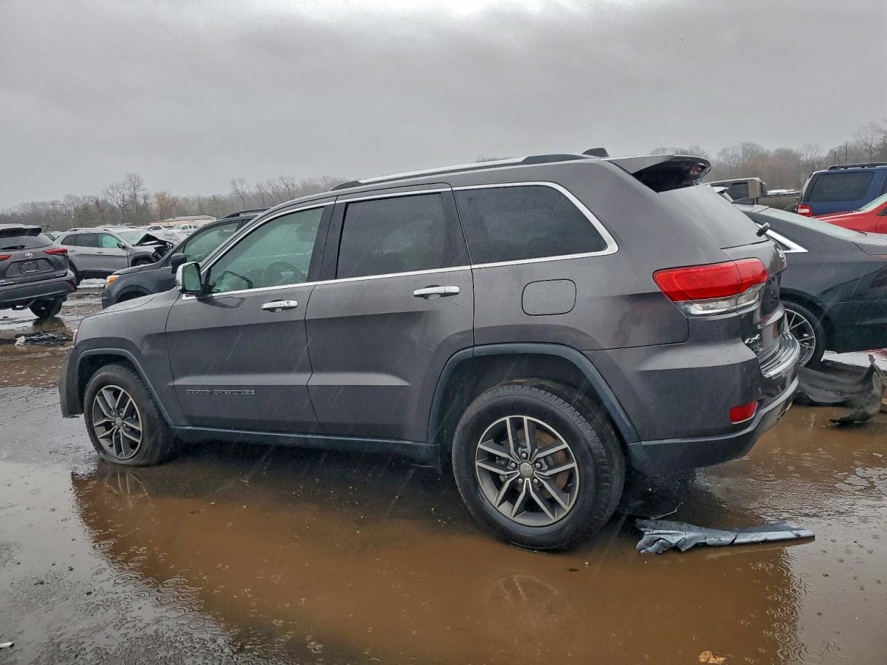 2018 JEEP GRAND CHEROKEE LIMITED photo 2