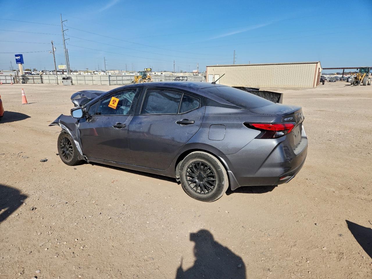 2024 NISSAN VERSA S photo 2