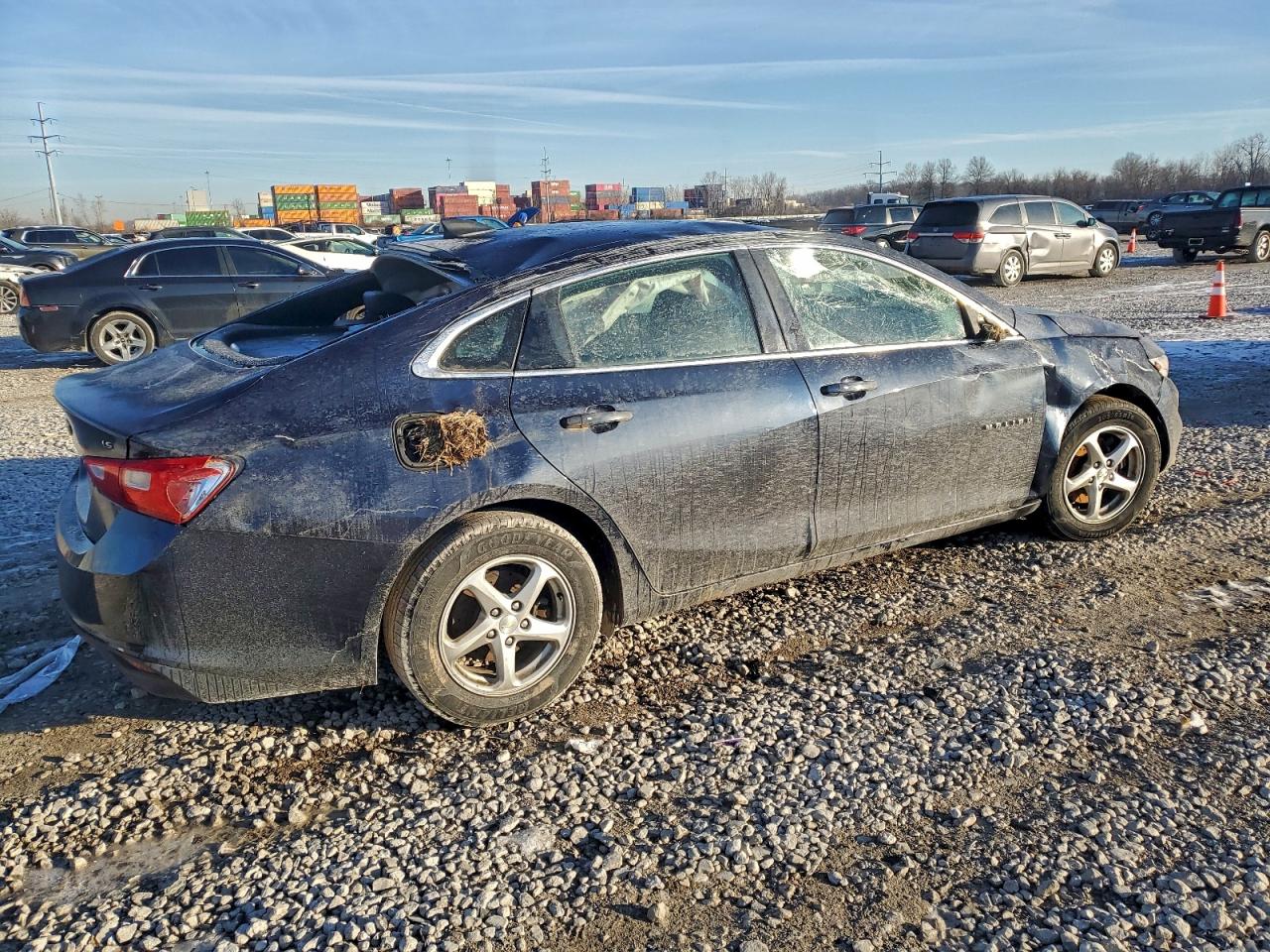 2016 CHEVROLET MALIBU LS photo 3