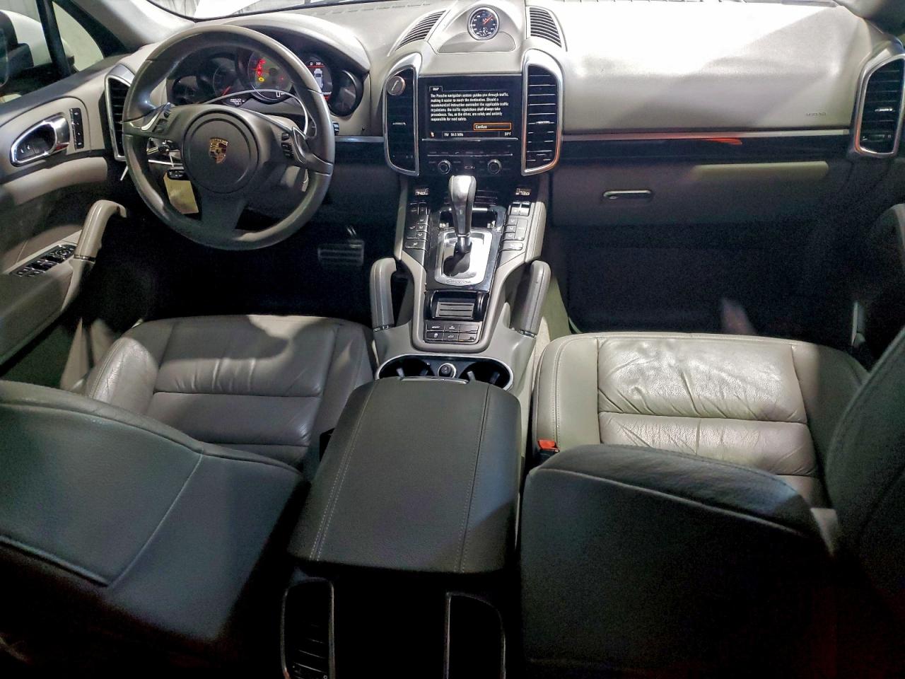 2012 PORSCHE CAYENNE S HYBRID photo 8