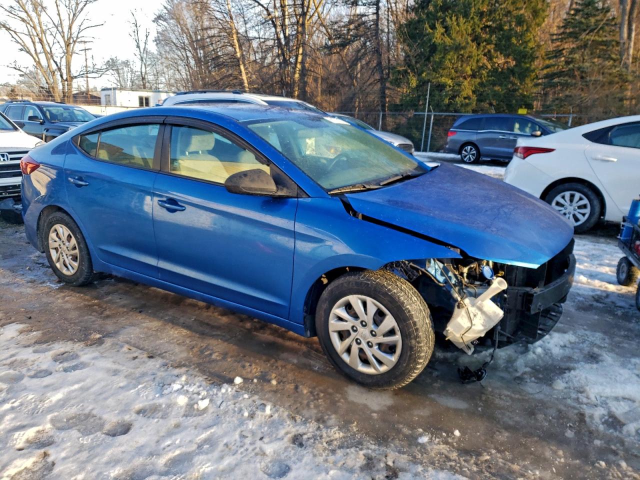 2017 HYUNDAI ELANTRA SE photo 4