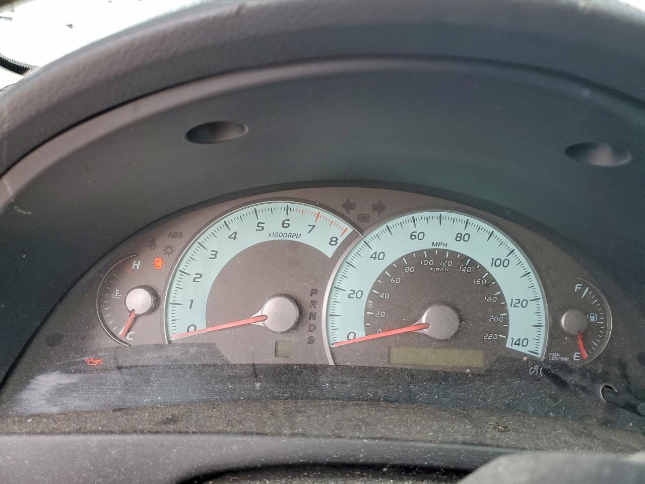 2010 TOYOTA CAMRY BASE photo 9
