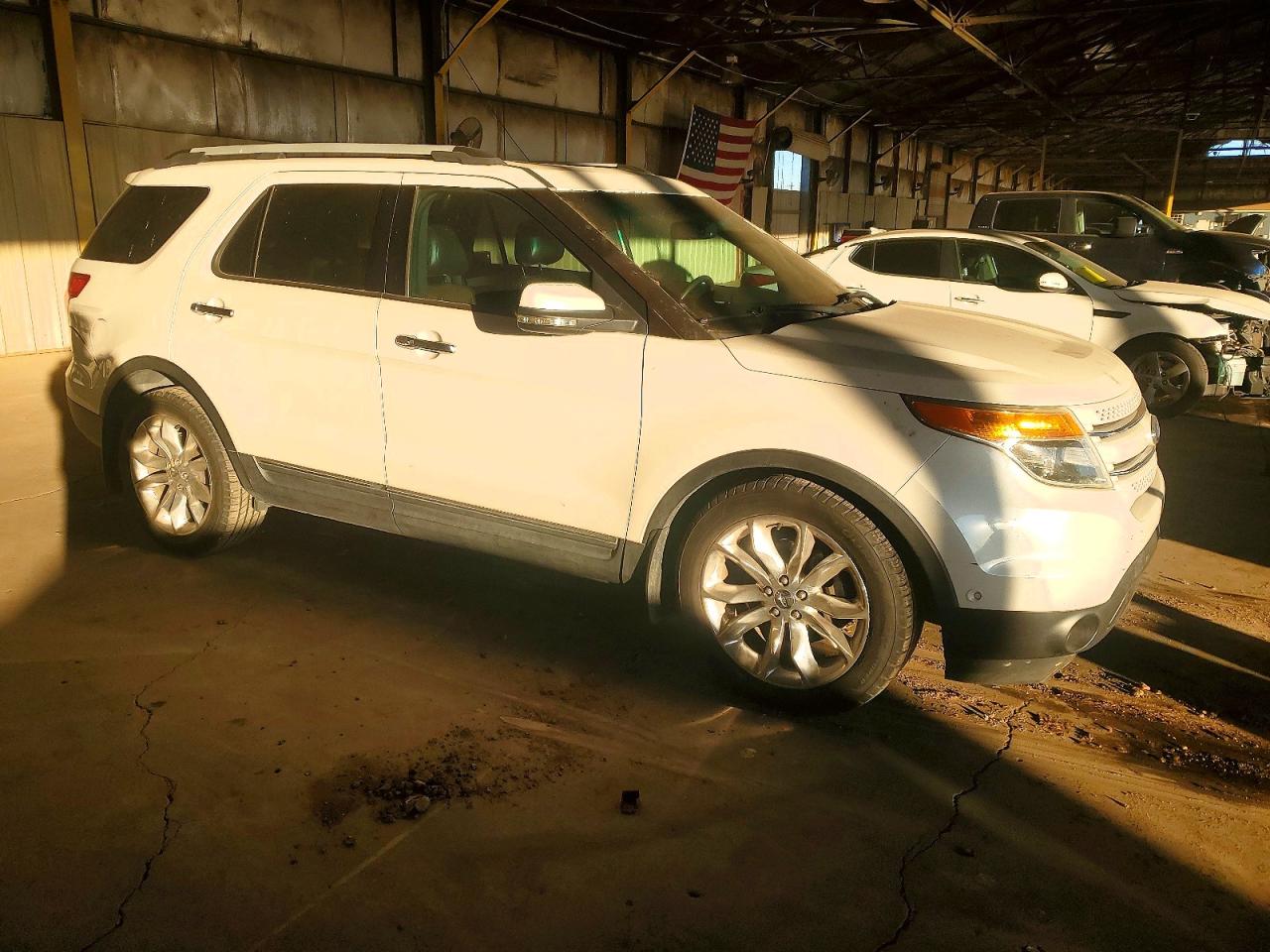 2011 FORD EXPLORER LIMITED photo 4