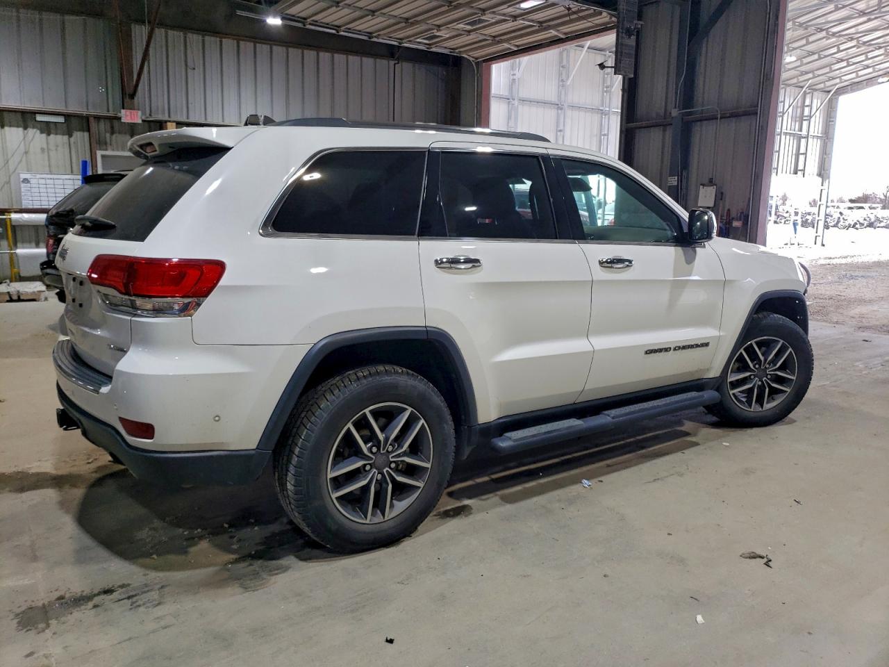 2019 JEEP GRAND CHEROKEE LIMITED photo 7