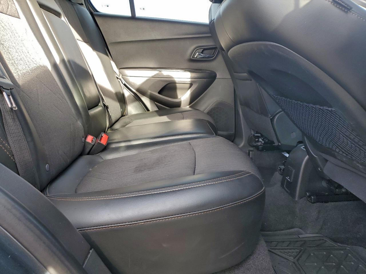 2021 CHEVROLET TRAX 1LT photo 11