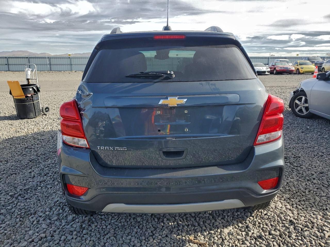 2021 CHEVROLET TRAX 1LT photo 6