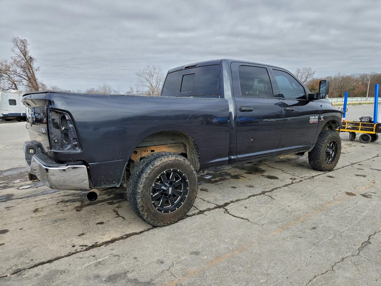 2016 RAM 2500 ST photo 3