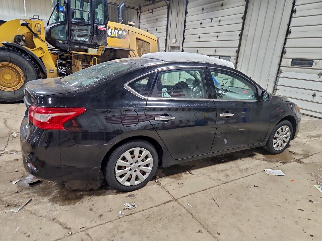 2017 NISSAN SENTRA S photo 3