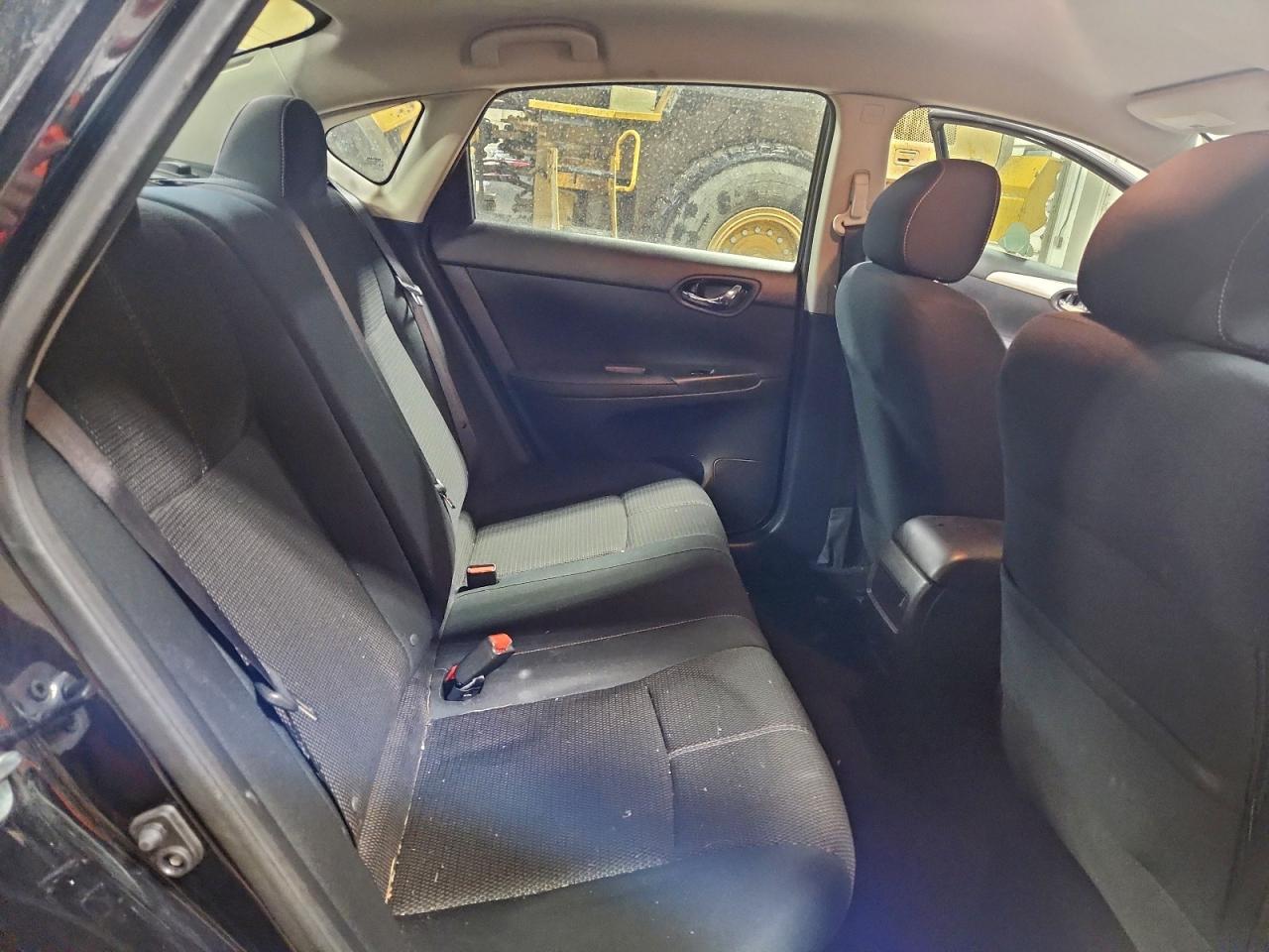 2017 NISSAN SENTRA S photo 10