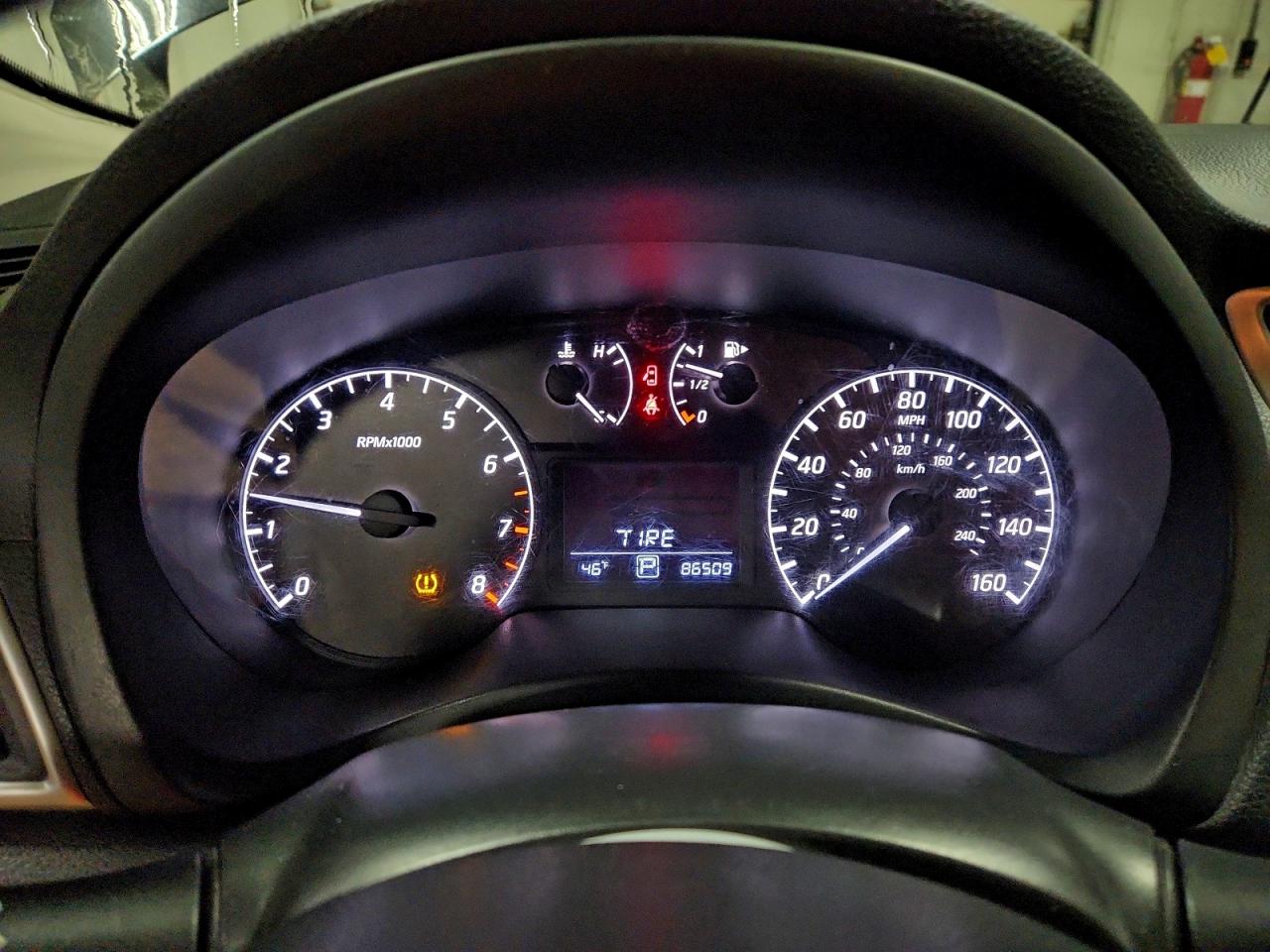 2017 NISSAN SENTRA S photo 9