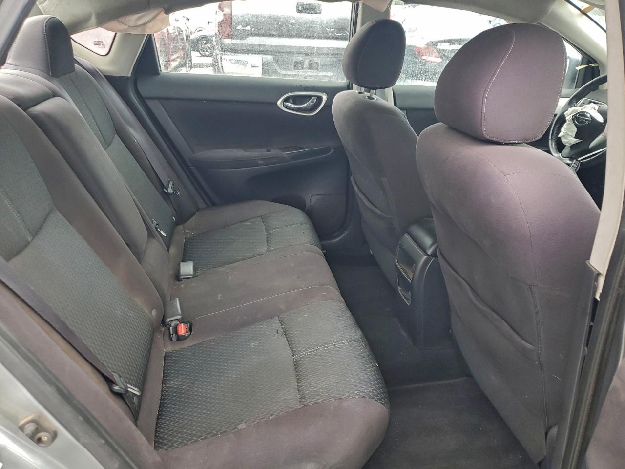 2013 NISSAN SENTRA S photo 10