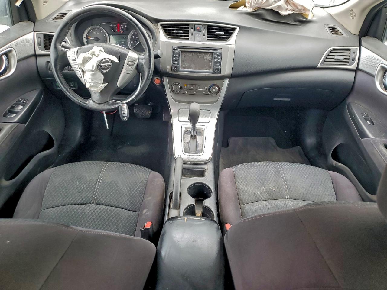 2013 NISSAN SENTRA S photo 8