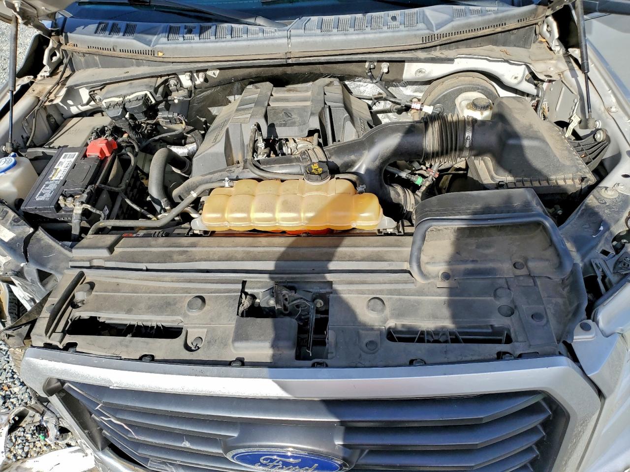 2016 FORD F150 SUPERCREW photo 11