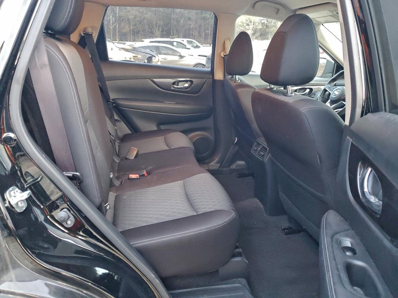 2019 NISSAN ROGUE S photo 21