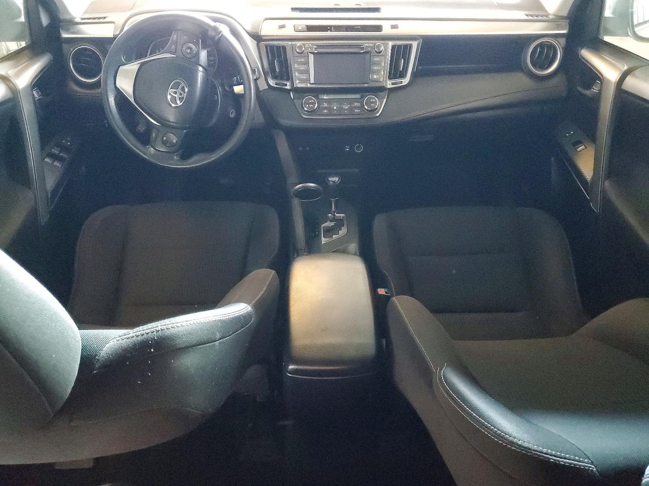 2015 TOYOTA RAV4 XLE photo 8