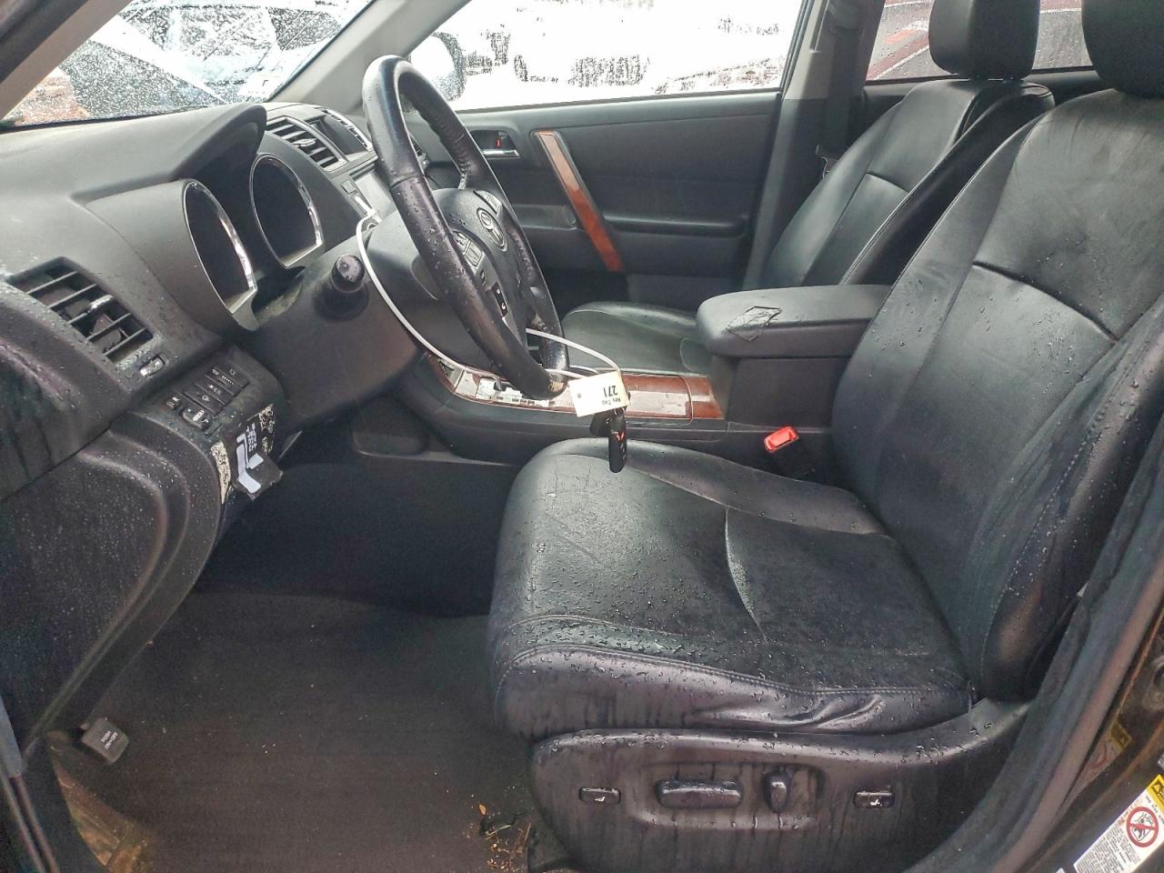 2012 TOYOTA HIGHLANDER LIMITED photo 7