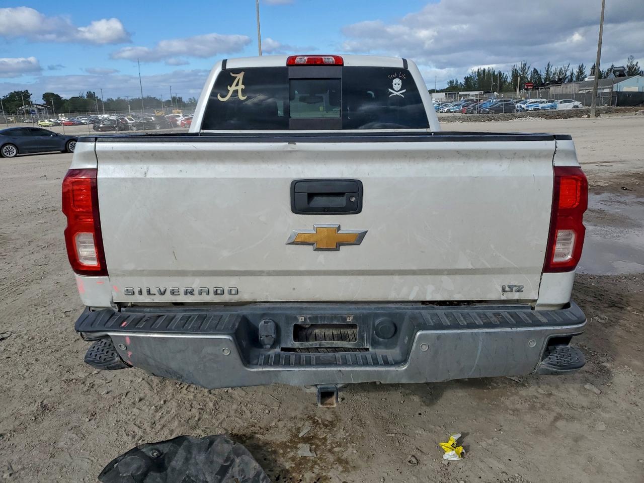 2017 CHEVROLET SILVERADO C1500 LTZ photo 6
