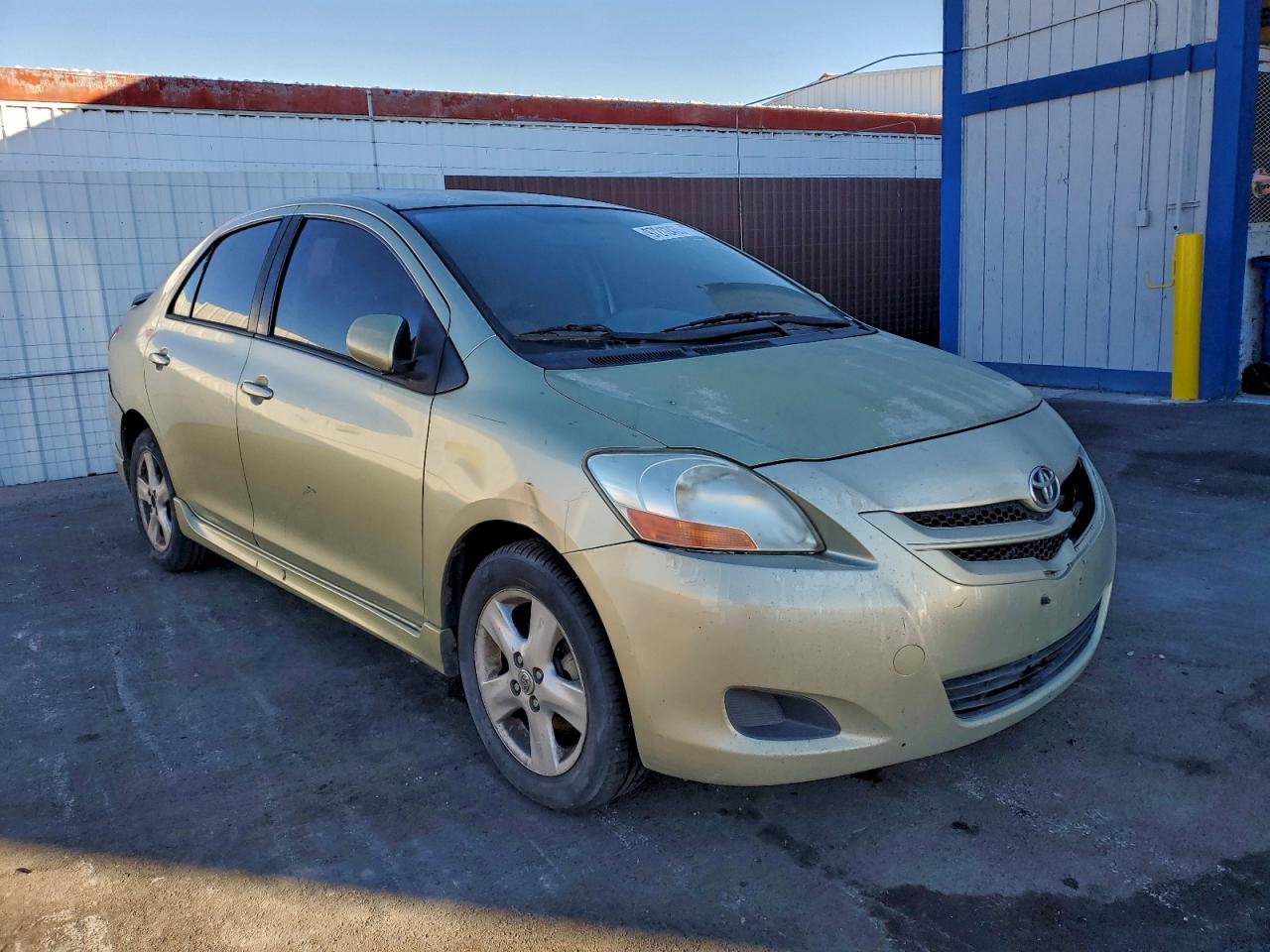 2008 TOYOTA YARIS photo 4