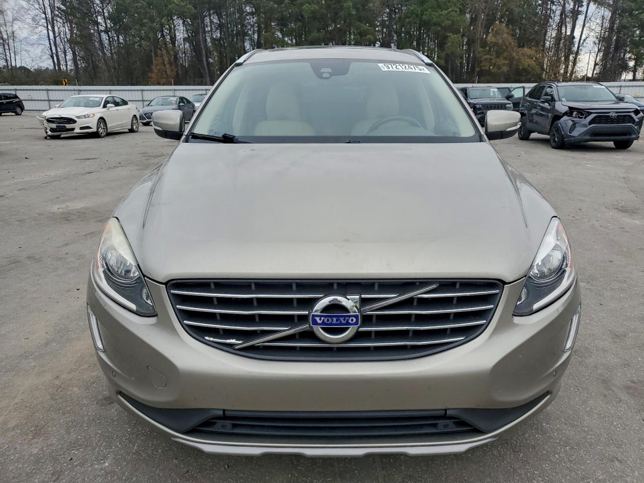 2016 VOLVO XC60 T5 PREMIER photo 5