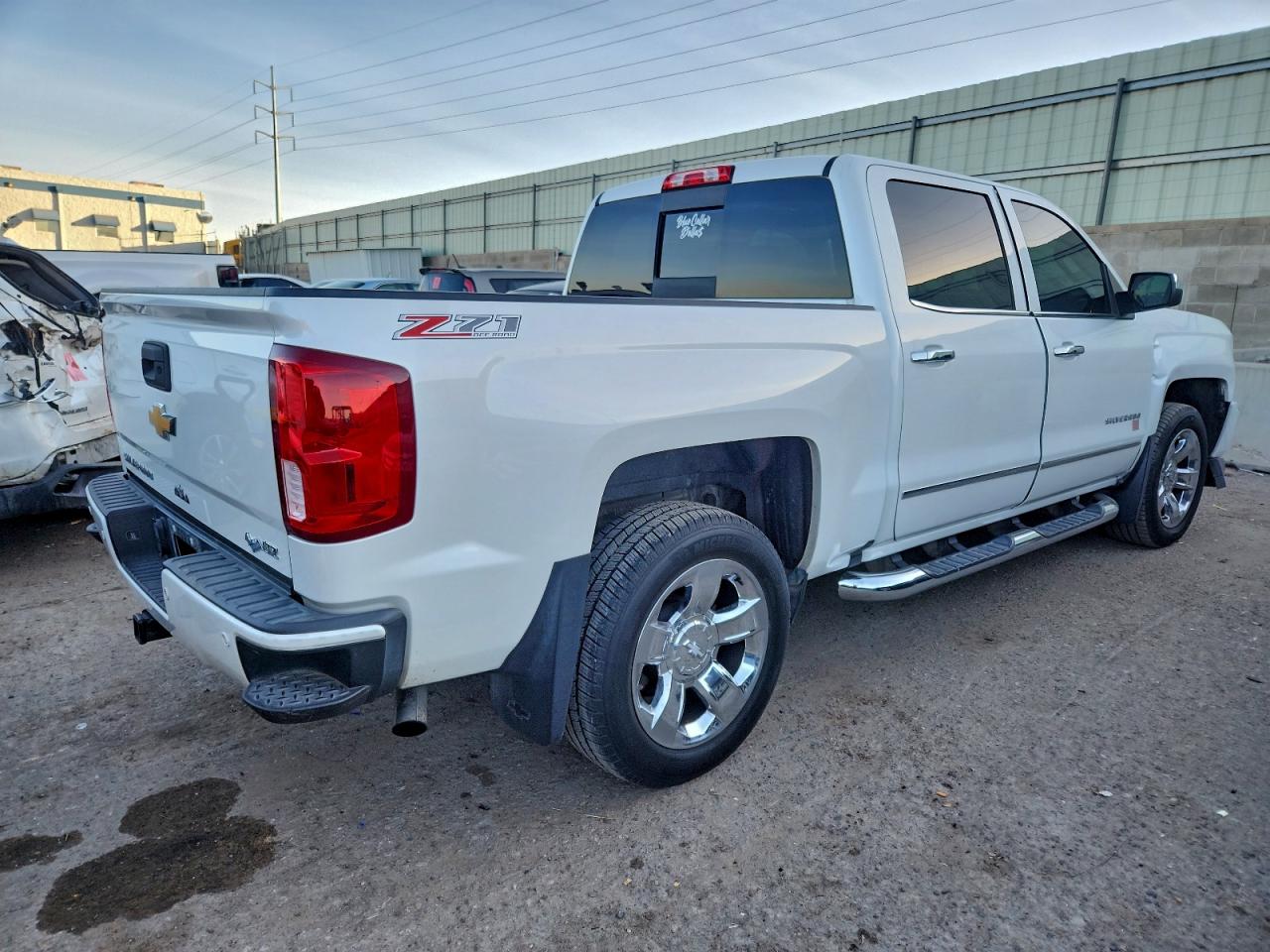 2017 CHEVROLET SILVERADO K1500 LTZ photo 5