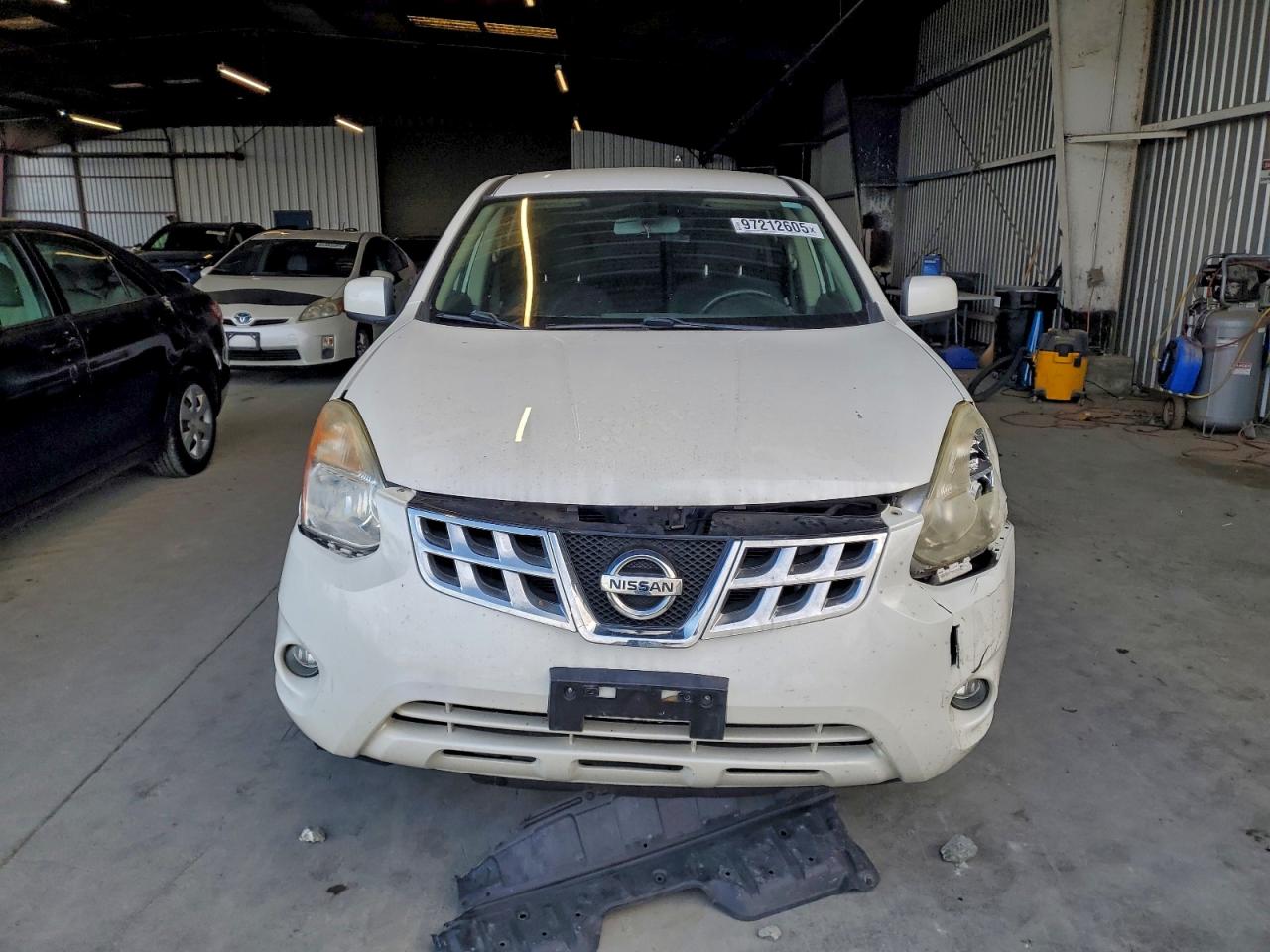 2013 NISSAN ROGUE S photo 5