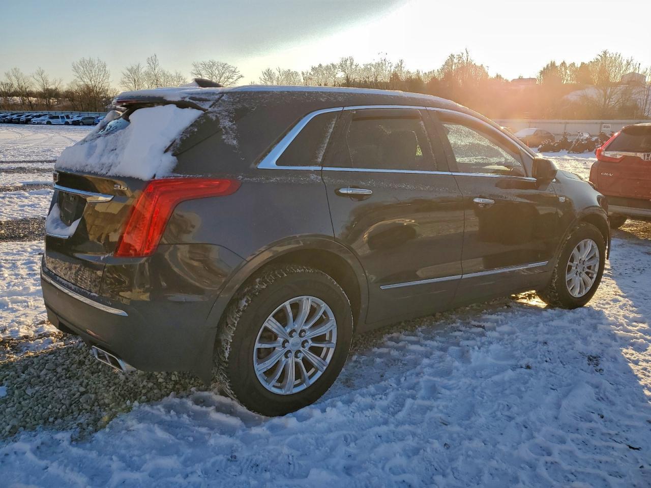 2017 CADILLAC XT5 PREMIUM LUXURY photo 3