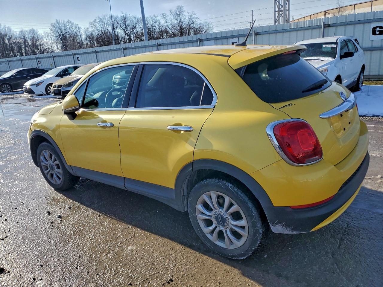2016 FIAT 500X LOUNGE photo 2