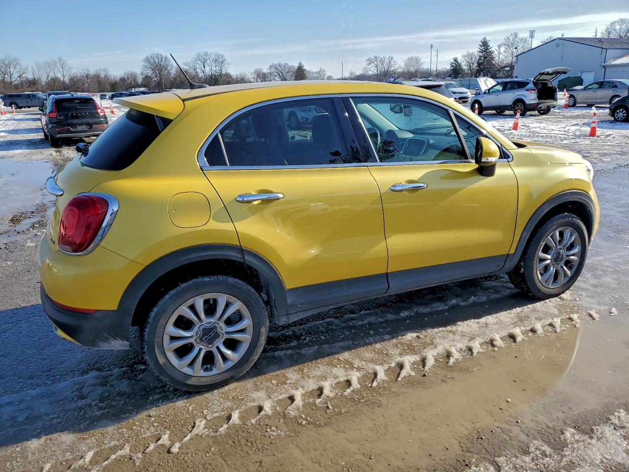 2016 FIAT 500X LOUNGE photo 3