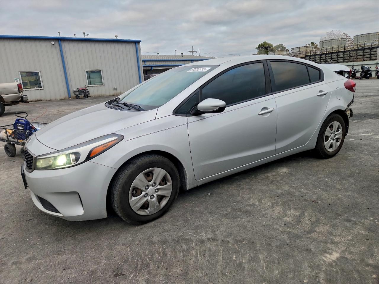 2017 KIA FORTE