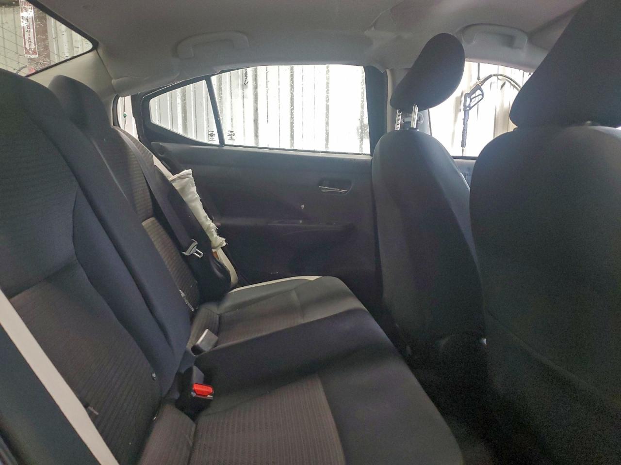 2021 NISSAN VERSA SV photo 19