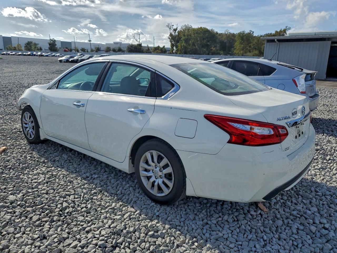 2016 NISSAN ALTIMA 2.5 photo 5