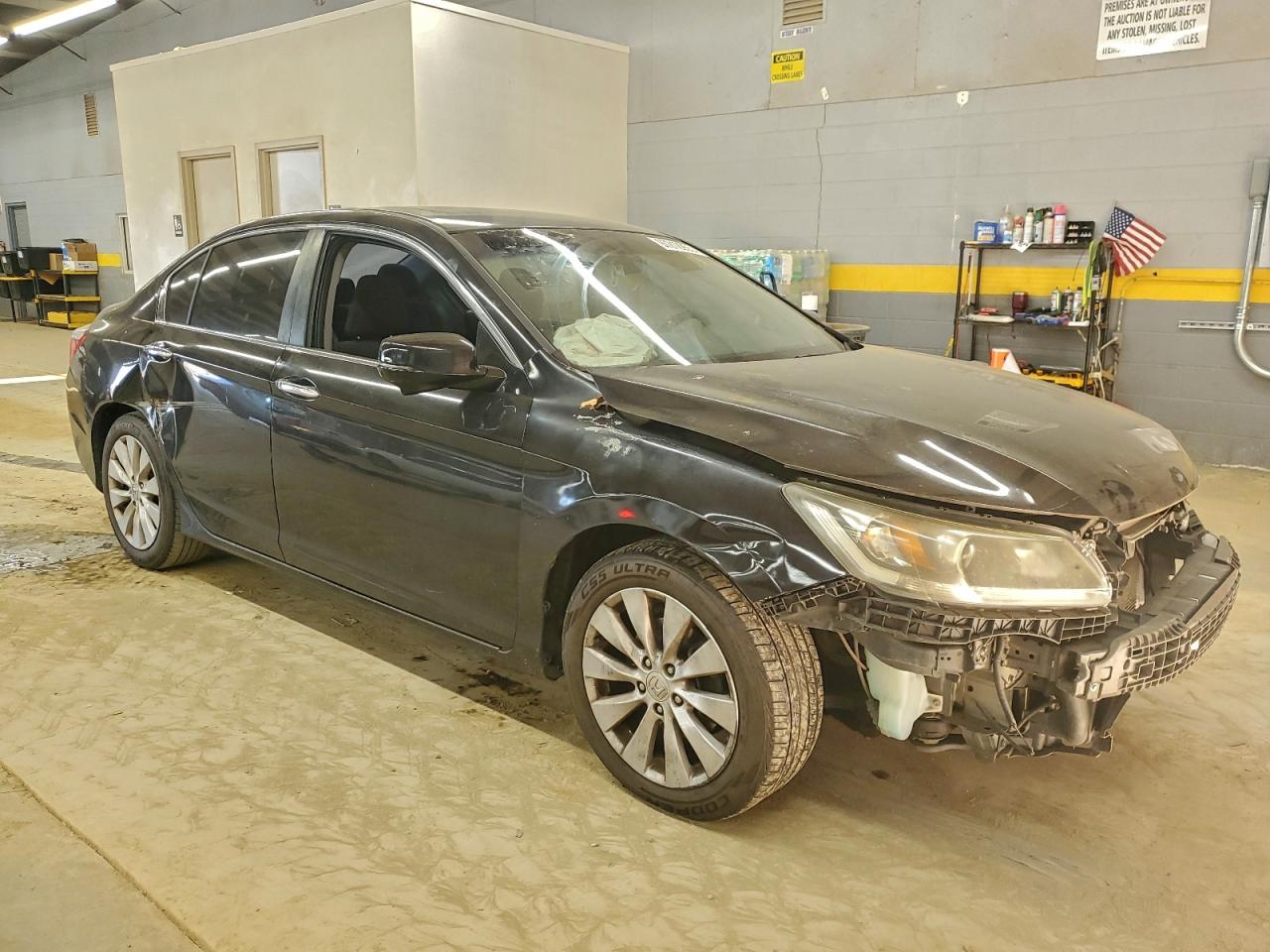 2013 HONDA ACCORD EX photo 10