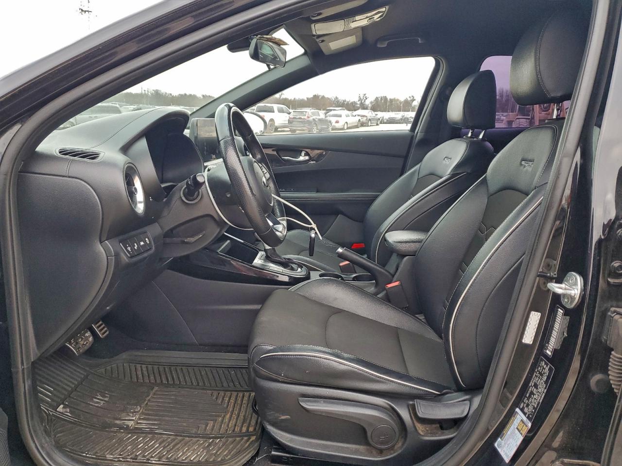 2020 KIA FORTE GT LINE photo 7