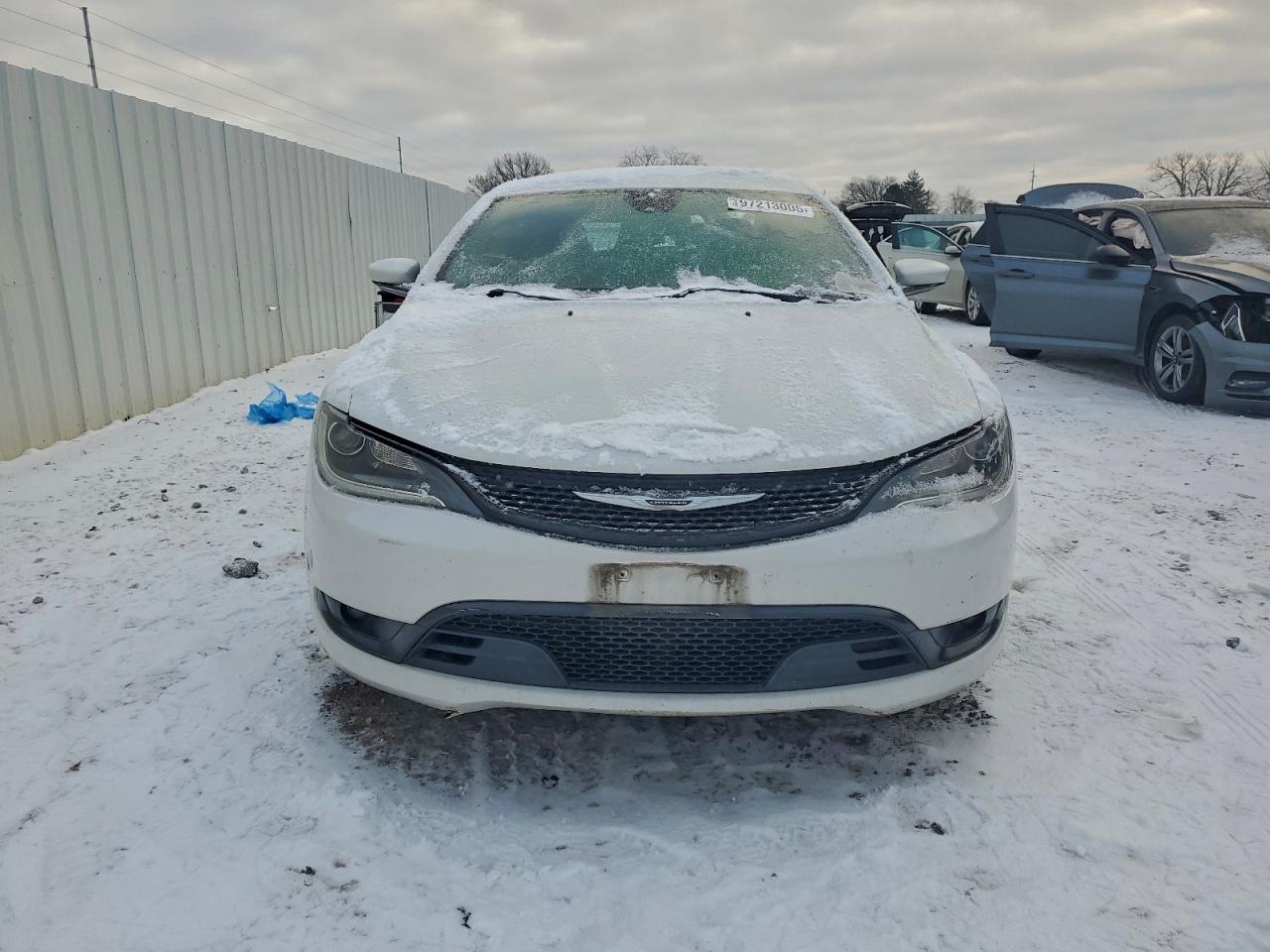 2015 CHRYSLER 200 S photo 5