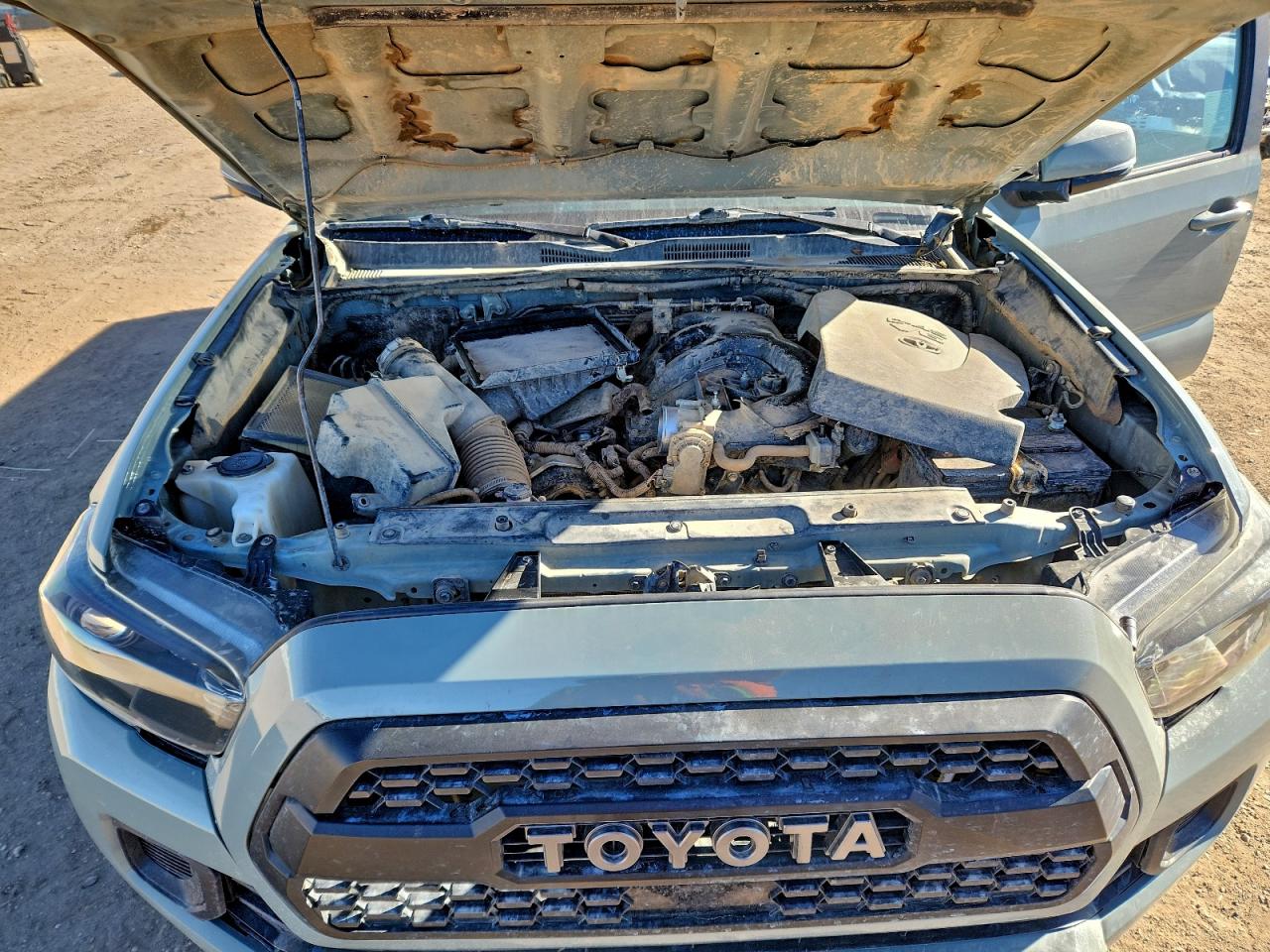2022 TOYOTA TACOMA DOUBLE CAB photo 31