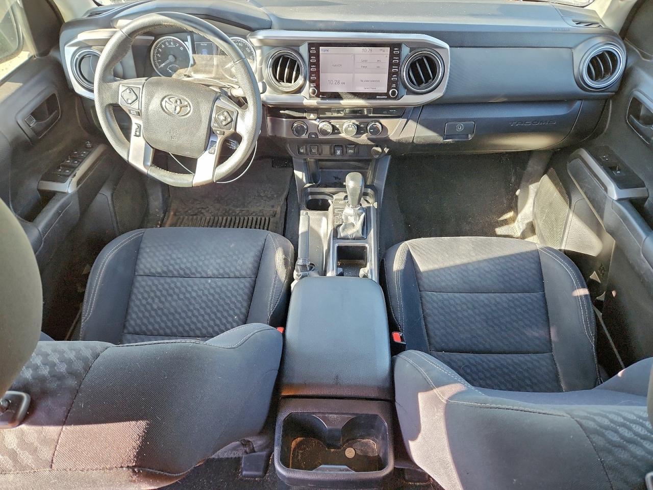 2022 TOYOTA TACOMA DOUBLE CAB photo 22