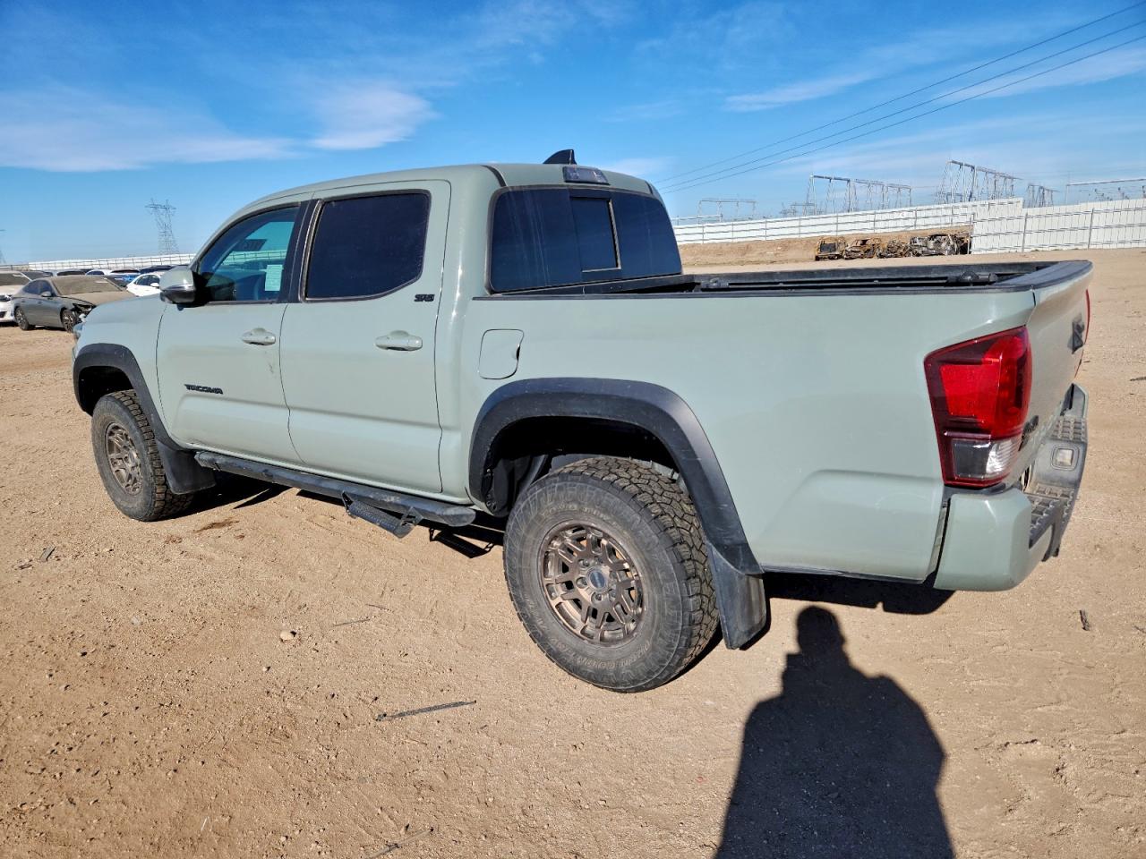 2022 TOYOTA TACOMA DOUBLE CAB photo 4