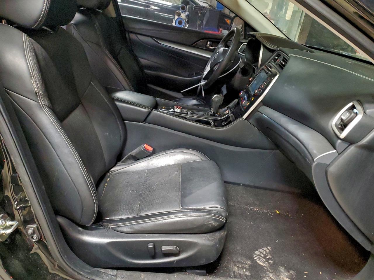 2017 NISSAN MAXIMA 3.5S photo 7