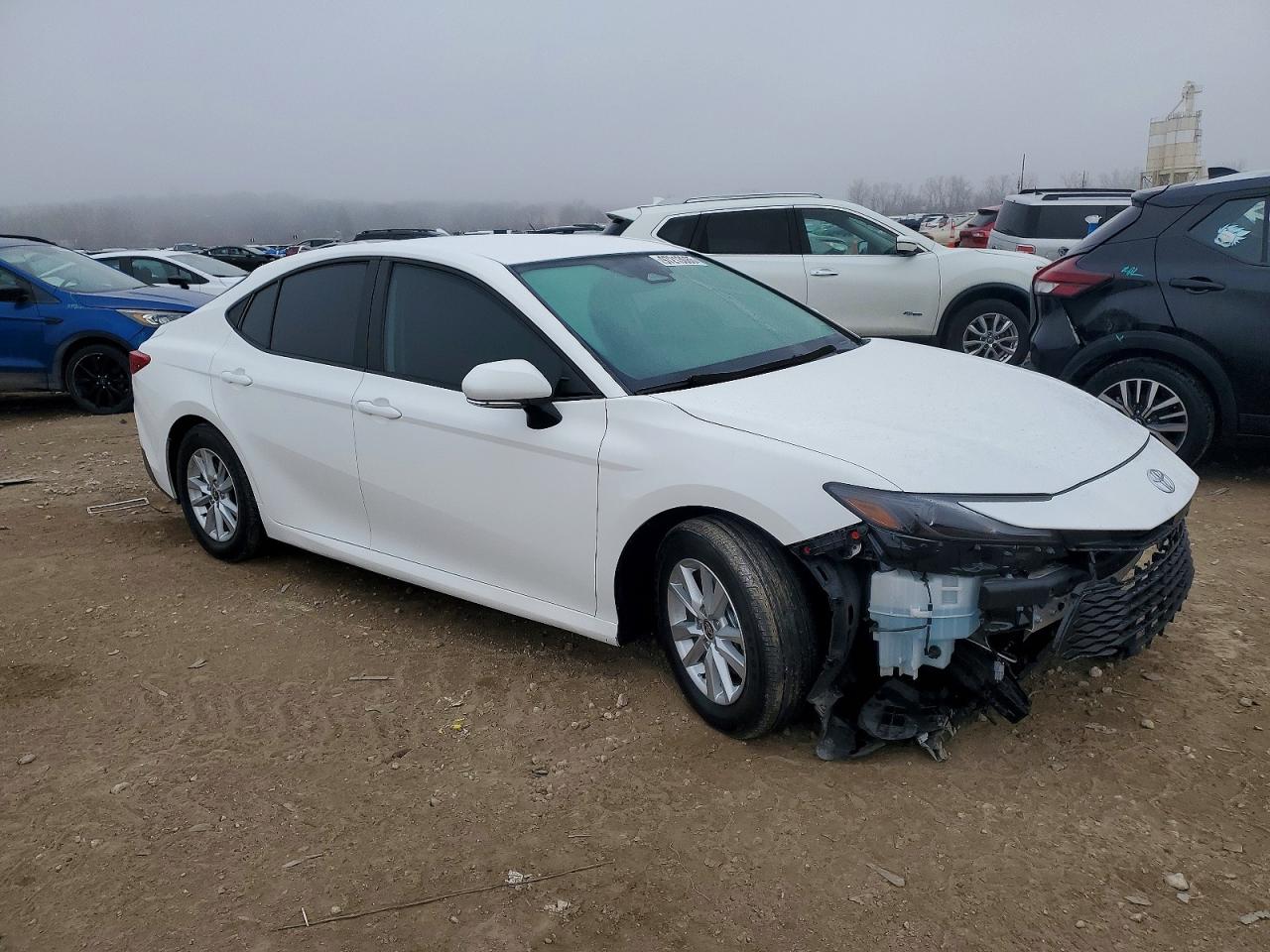2025 TOYOTA CAMRY XSE photo 4